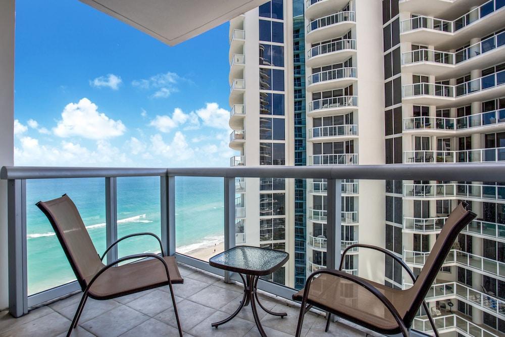 Marenas Condos Sunny Isles Beach Dış mekan fotoğraf