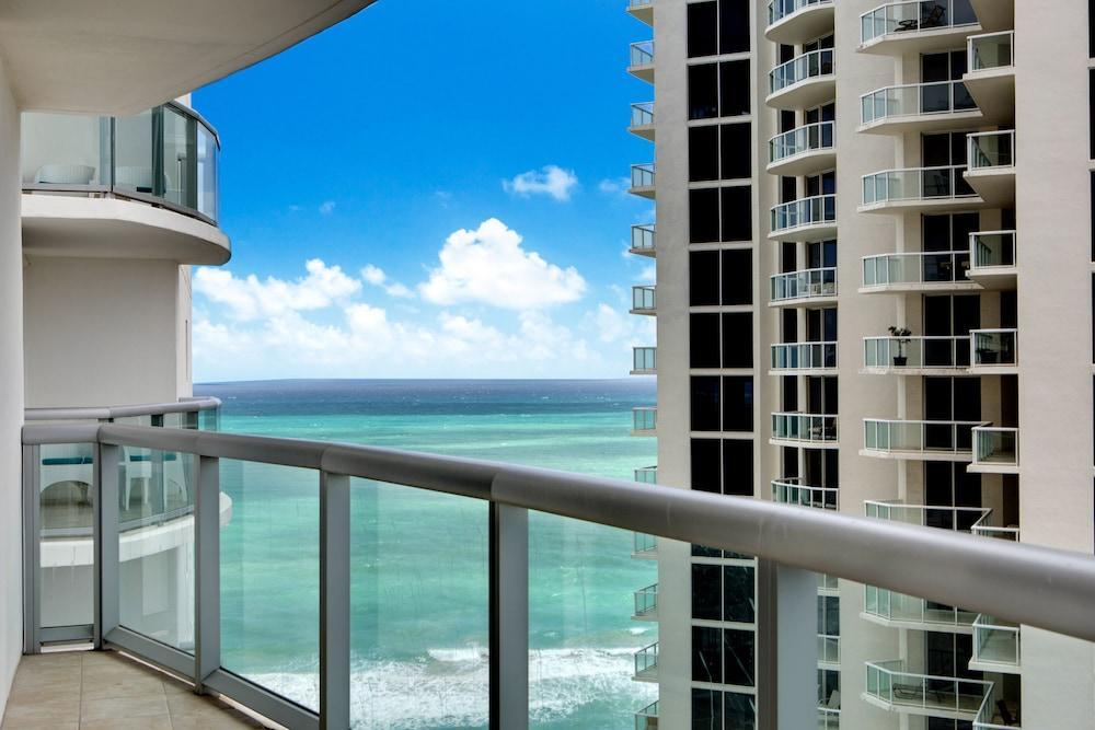 Marenas Condos Sunny Isles Beach Dış mekan fotoğraf